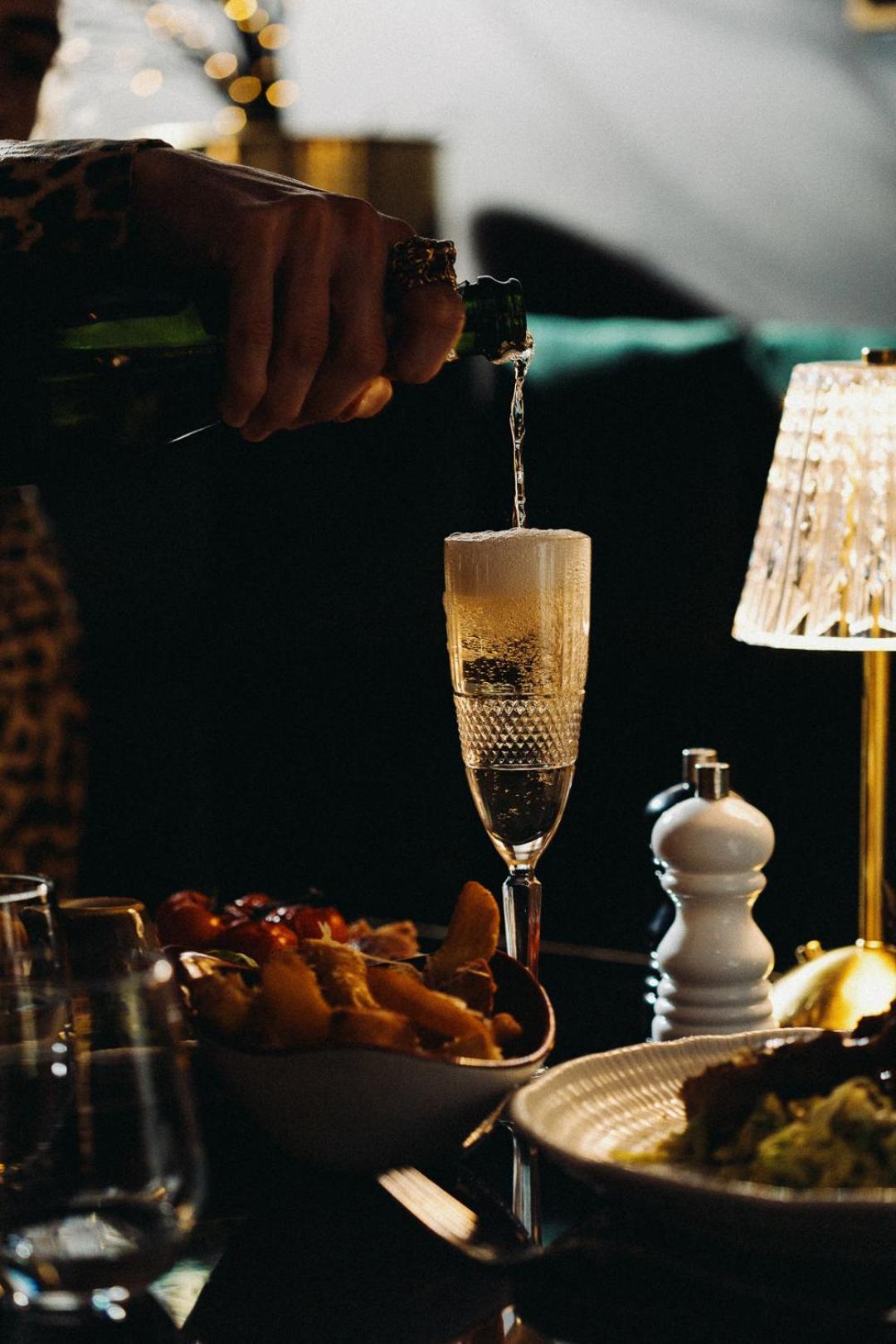 The Chesterton Hotel Bicester Bagian luar foto